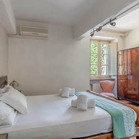 Apartment Nardini House Lucca