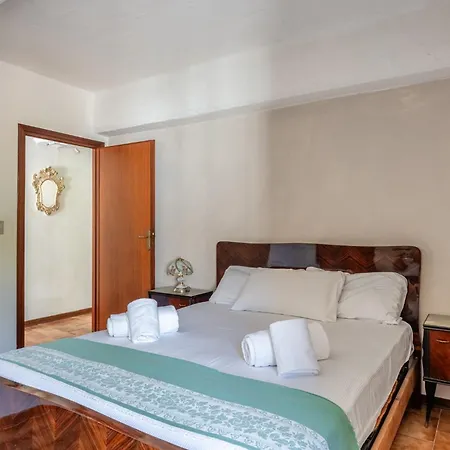 Nardini House *